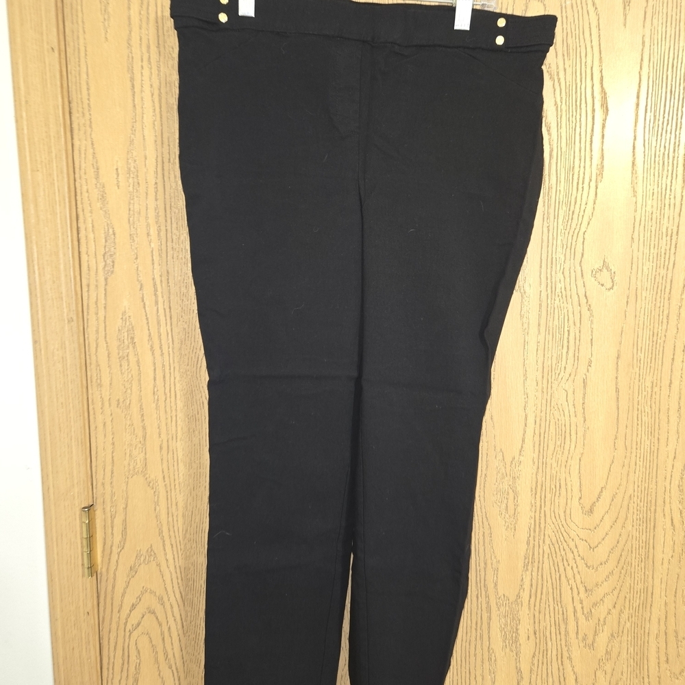 Rafaella Classic Black Jeggings